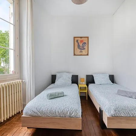 Apartmán Le Nid Carnot - Coeur D'Angers, 3 Ch, 75M2 *